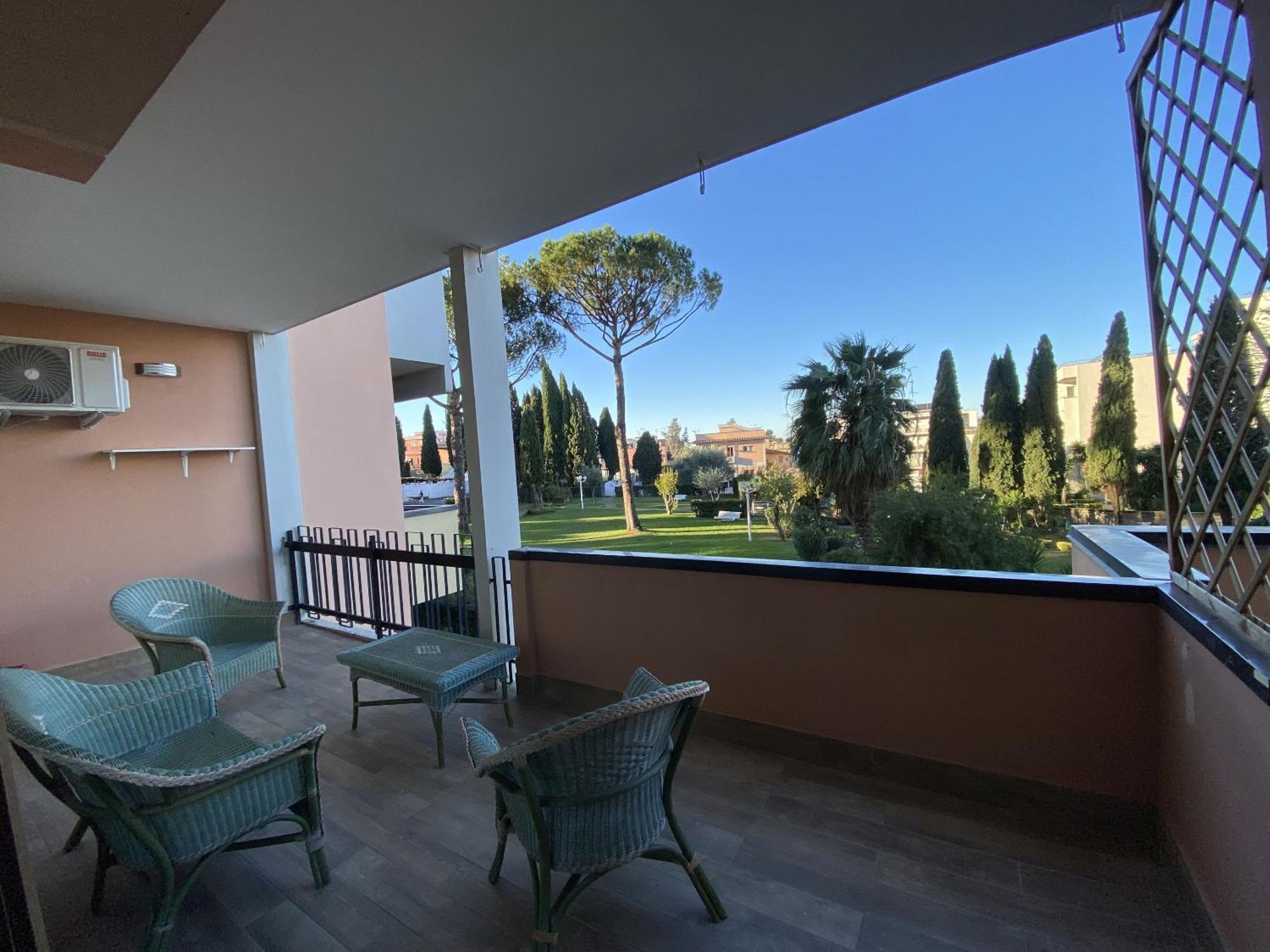 Green House - Parco Tirreno By Ohana روما المظهر الخارجي الصورة