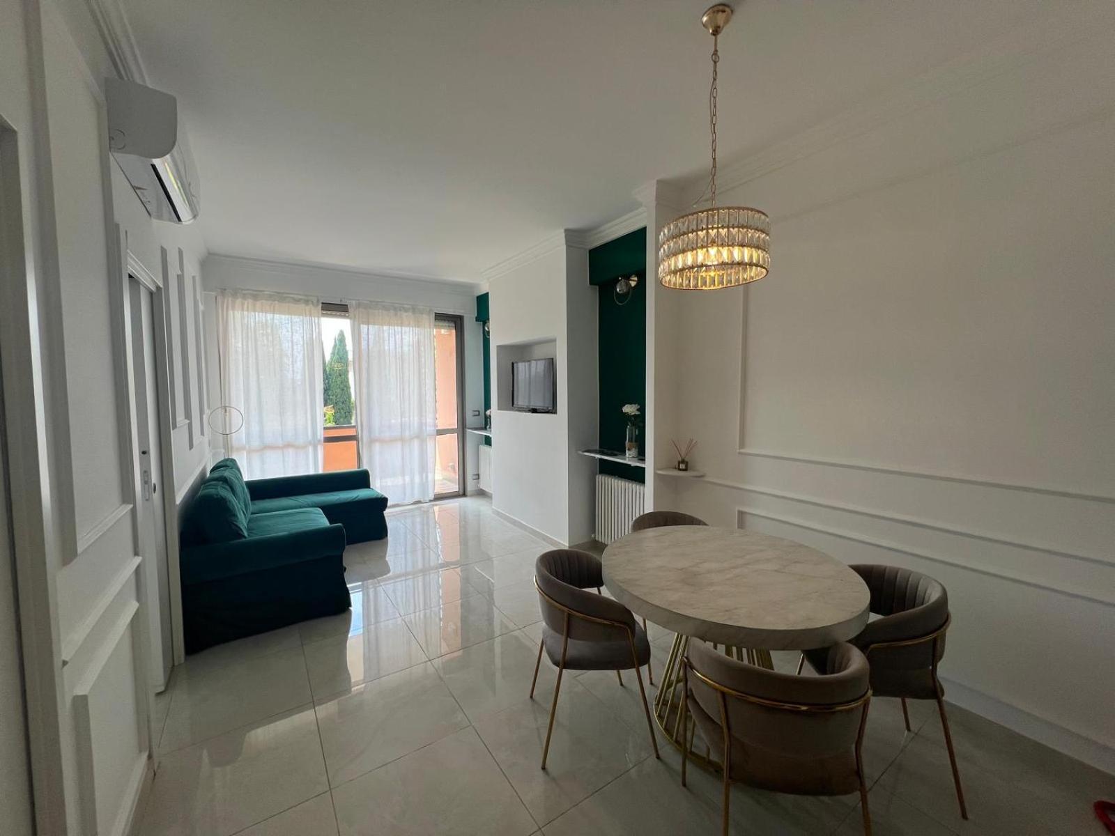 Green House - Parco Tirreno By Ohana روما المظهر الخارجي الصورة